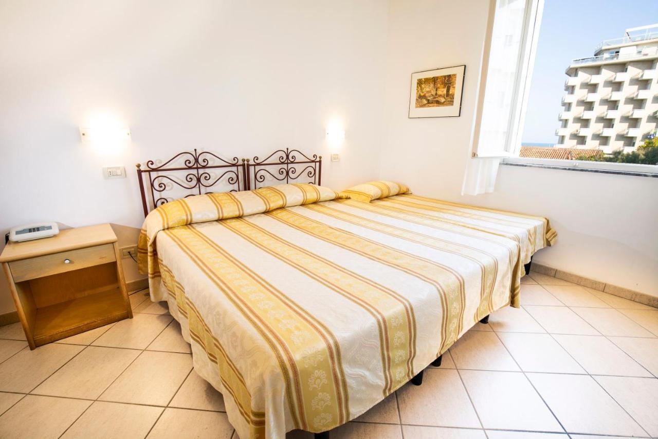 Hotel Villa Sole Resort Bellaria-Igea Marina Luaran gambar